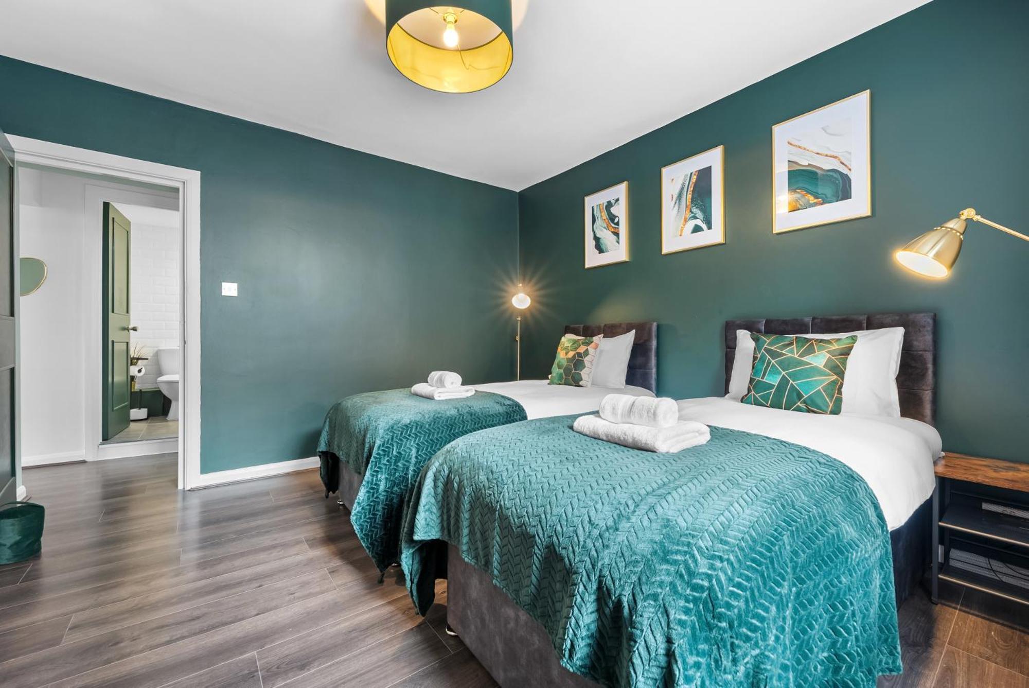 Chic 2 Bedroom Apartment Near Liverpool Street By Gold Stays London Eksteriør bilde